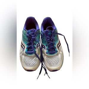 Saucony Purple and White Athletic Shoes for Performance